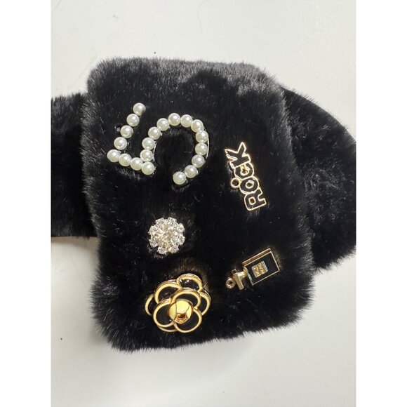 Black Faux Fur Slides W/ Pearl & Gold Embellishments Womens - Picture 6 of 7